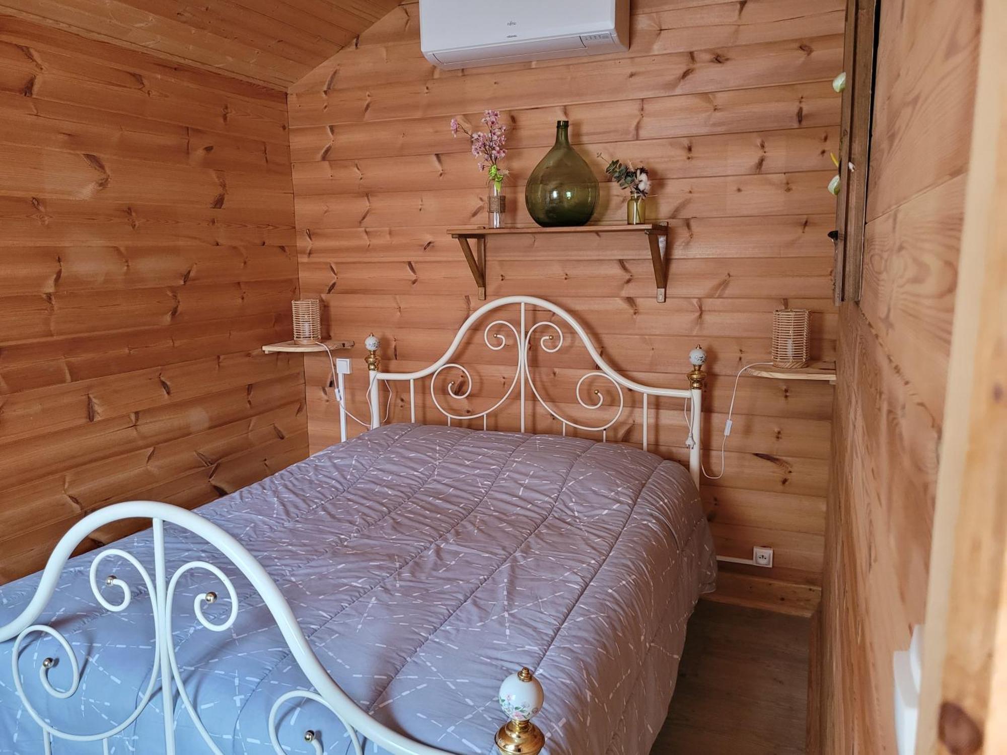 Au Petit Chalet Gigouzac Eksteriør bilde
